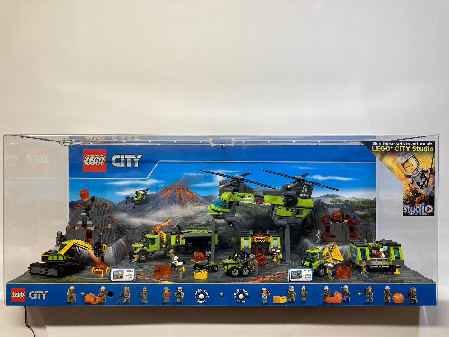 LEGO® City Volcano 60124 & 60125 Store Display